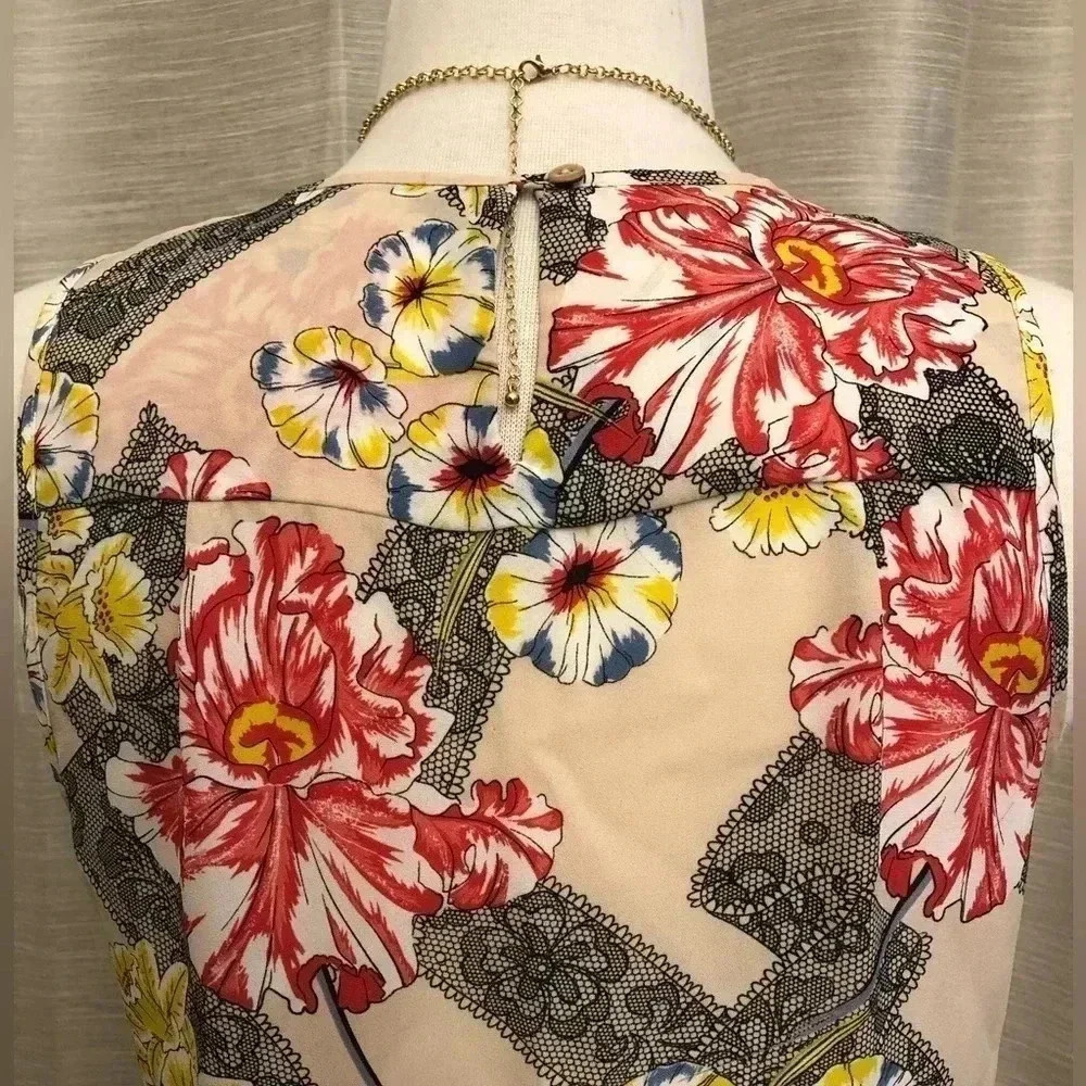 Violet & Claire Floral & Black Lace Print Blouse - Picture 6 of 10